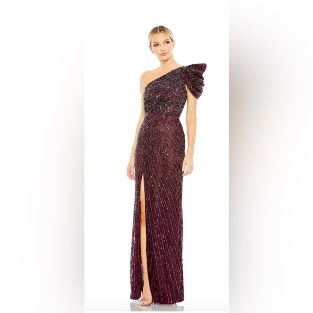 MAC DUGGAL Dress Size 4 Evening Gown Sequin Beaded Purple NEW One Shoulder